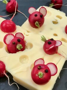 Alice in Wonderland Theme Mice in Cheese